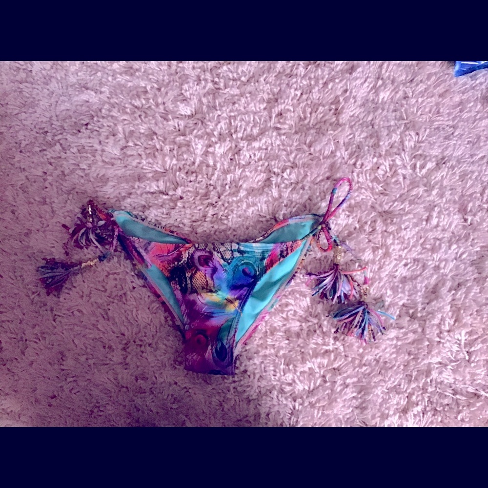 Bikini bottom
